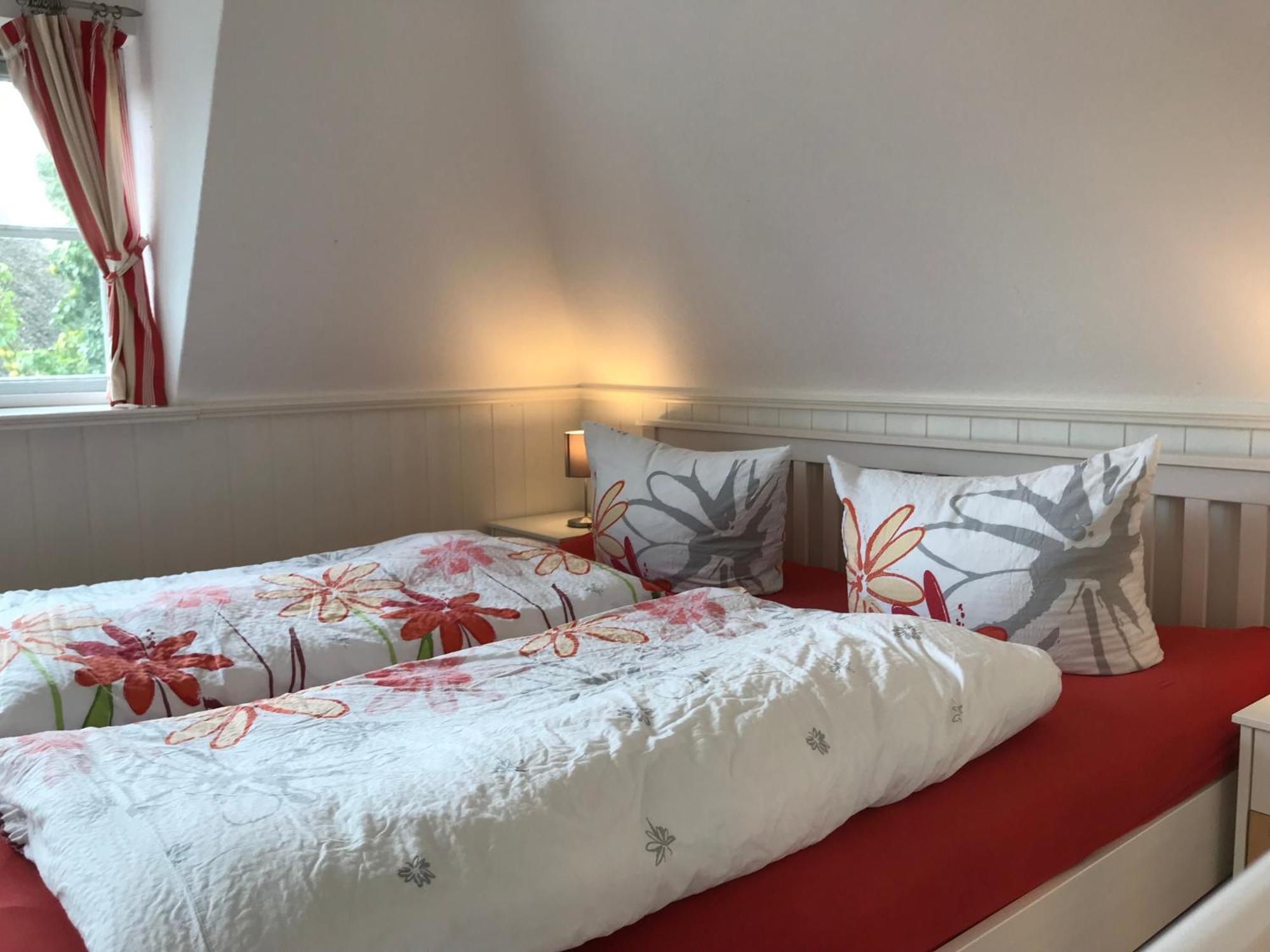 Ferienwohnung Oldsum Bagian luar foto